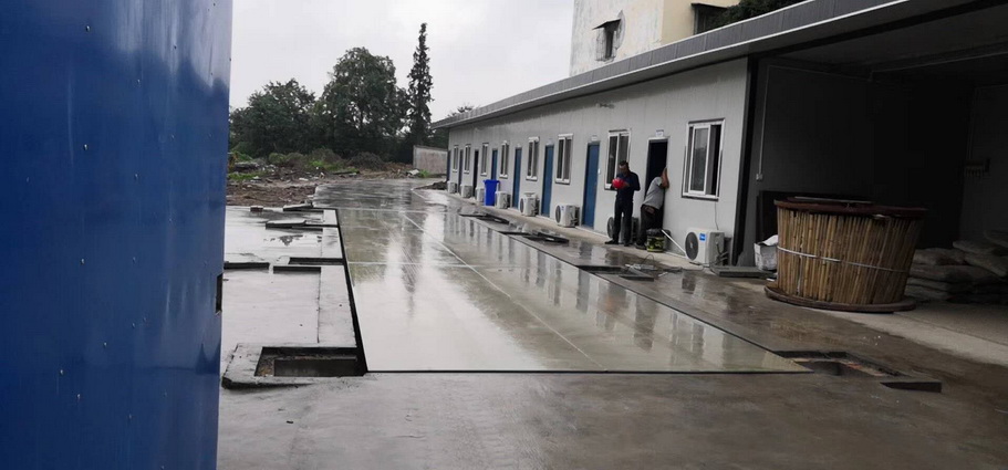 自貢3*16米100噸（dūn）安裝現場